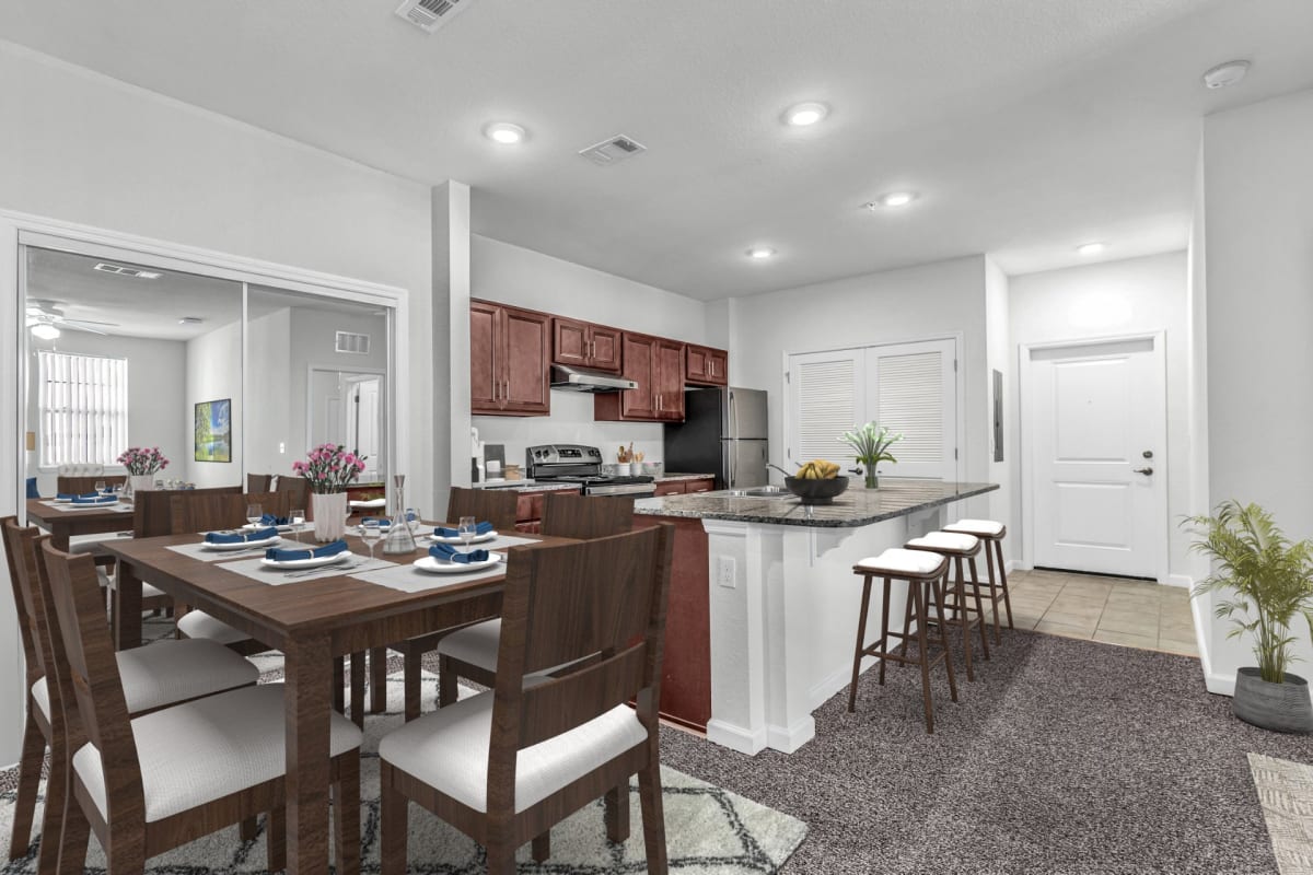 Photos and Video Parc Hill Apartment Homes in Orange City, FL